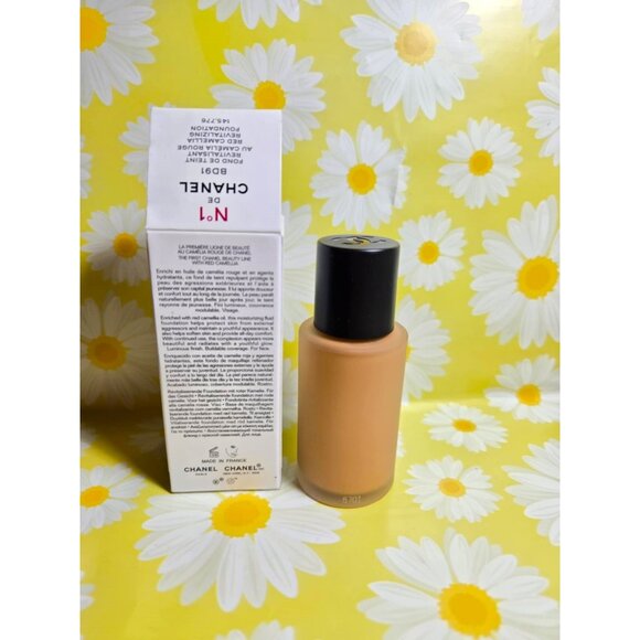 CHANEL No1 Red Camellia Revitalizing Foundation BD91  1oz New In Box - Picture 8 of 8